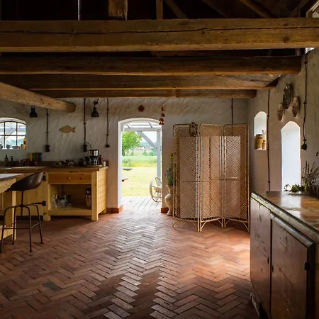 Sielskie Siedlisko W Czerwonym Dworze