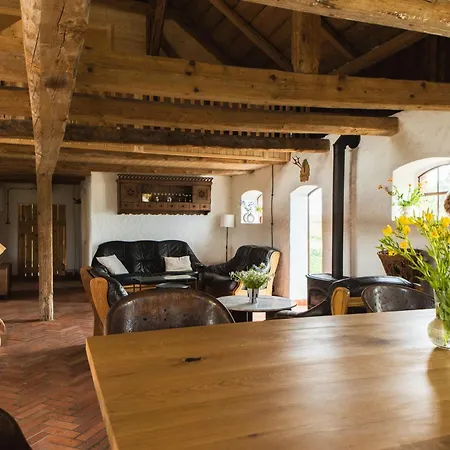 Feriehus Sielskie Siedlisko W Czerwonym Dworze