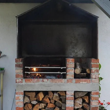 Sielskie Siedlisko W Czerwonym Dworze Feriehus