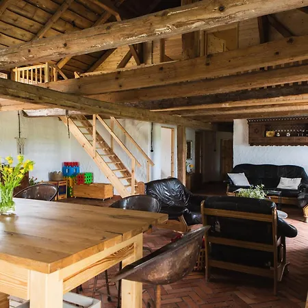 Sielskie Siedlisko W Czerwonym Dworze Vakantiehuis *