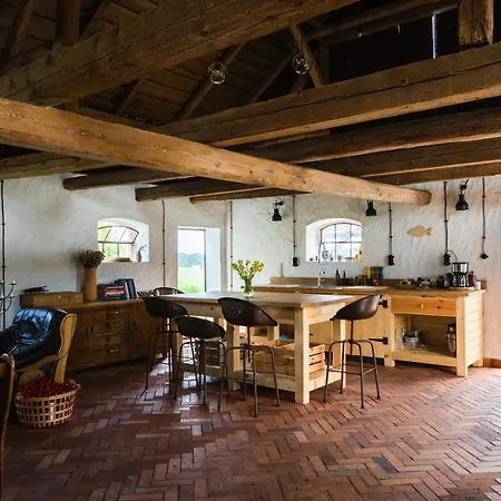 Feriehus Sielskie Siedlisko W Czerwonym Dworze